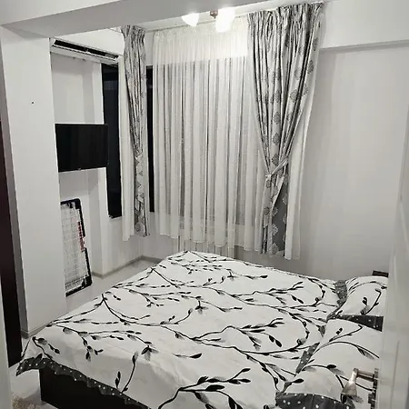 Apartment Marais
